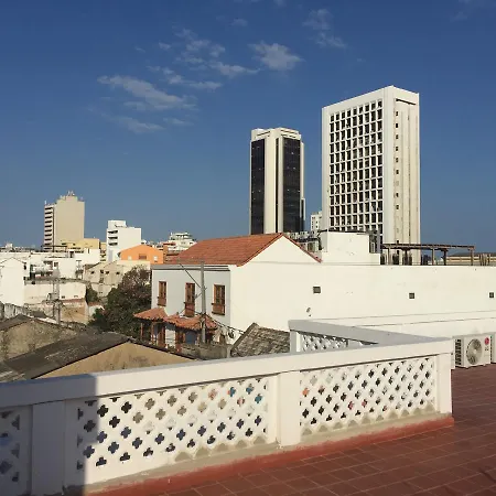 Hotel Akel House 3*