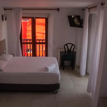 Akel House Hotel 3*